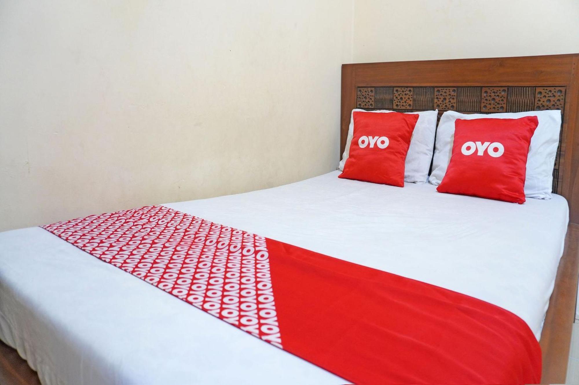 Oyo 91762 Green Home Stay Syariah Purwakarta Esterno foto