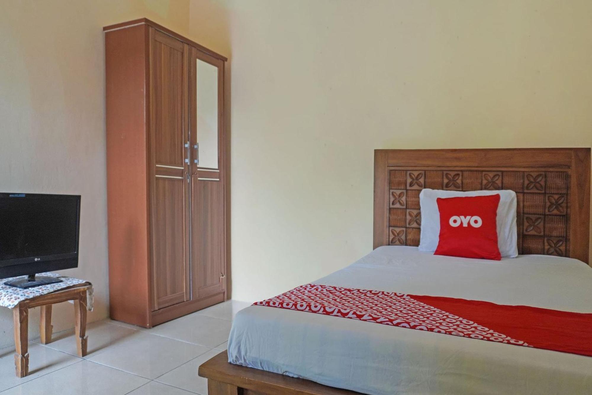 Oyo 91762 Green Home Stay Syariah Purwakarta Esterno foto