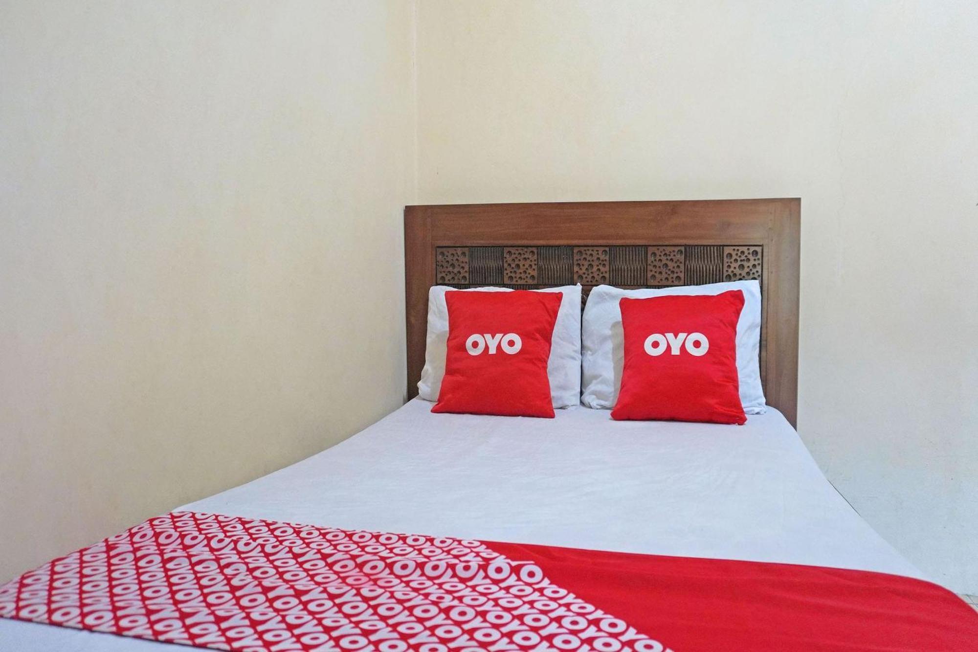 Oyo 91762 Green Home Stay Syariah Purwakarta Esterno foto